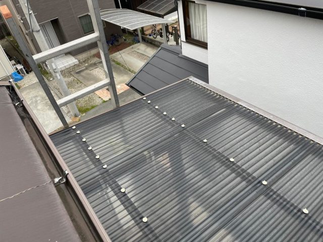 姫路市の傷んだ屋根の交換工事